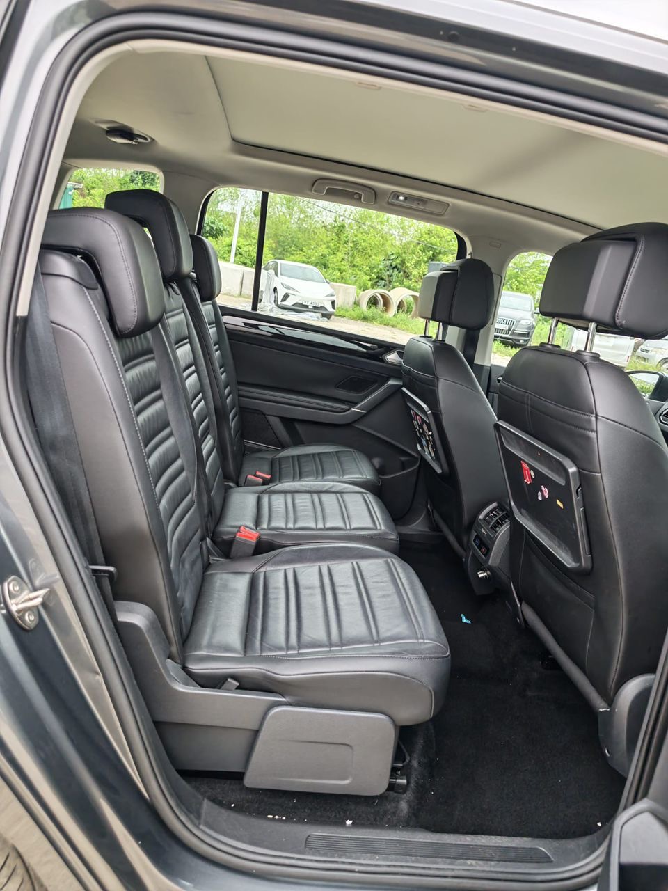 Volkswagen Touran photo 8